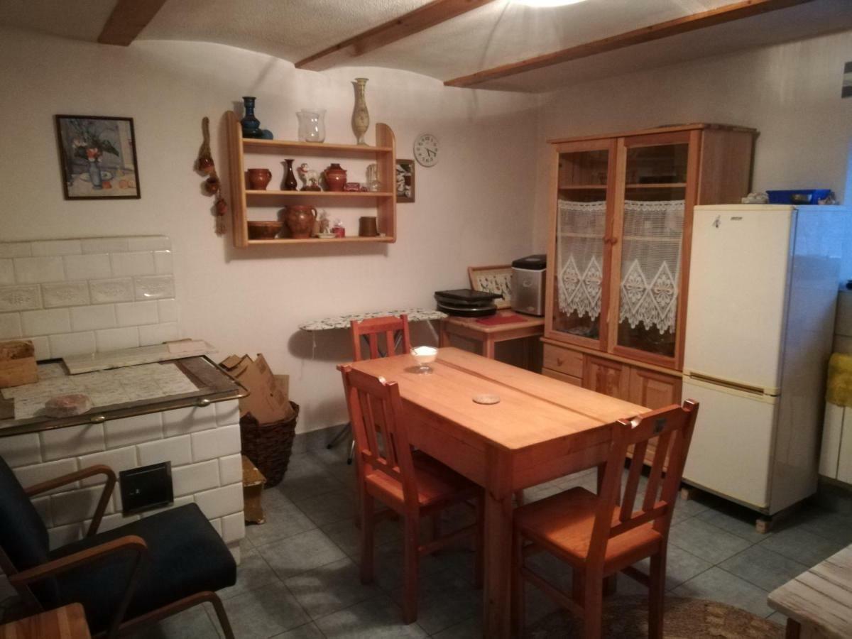 Pokoje Goscinne Lalaj Bolecin Buitenkant foto